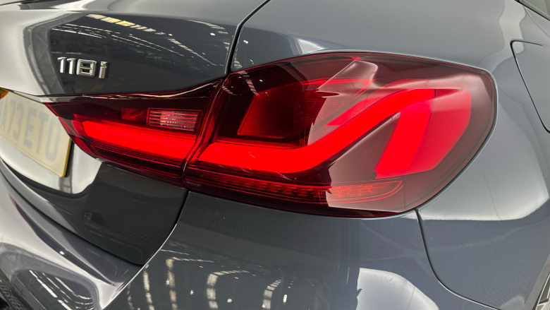 BMW 1 Series 118i M Sport 5dr Step Auto Petrol Hatchback